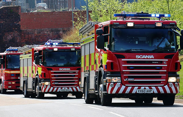 Firefighting unions to hold crucial strike talks