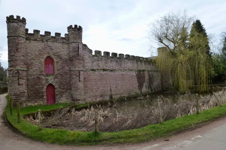 Bollitree Castle, Herefordshire