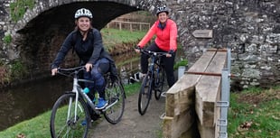 Gloucestershire pair to cycle from Vietnam to Cambodia for charity