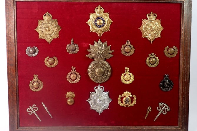 Selection of Special Forces Cap Badges