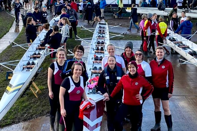 Crews waiting to boat at the Monmouth Winter Head